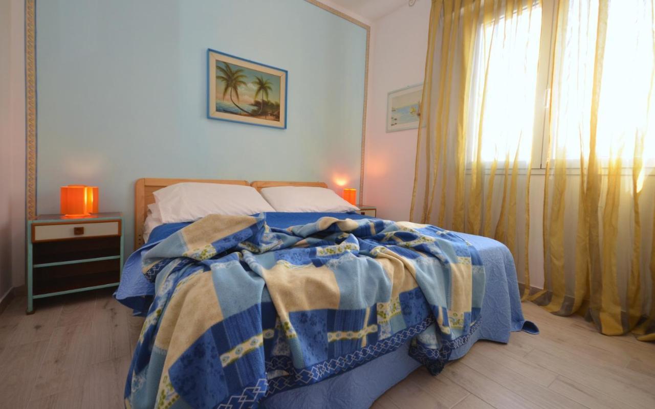 Residenza Alisei Apartment Линяно Сабиадоро Екстериор снимка