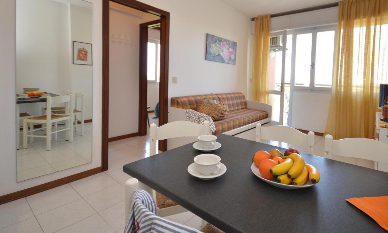 Residenza Alisei Apartment Линяно Сабиадоро Екстериор снимка